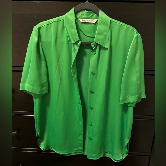 Zara Green Blouse - Picture 1 of 2
